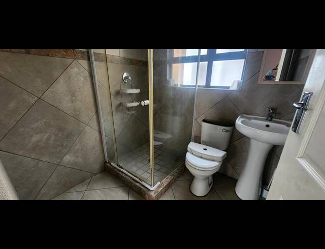 2 BEDROOM PROPERTY TO RENT IN SUNPARK